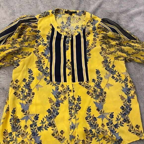 BCBGMaxAzria Yellow and Blue Floral Blouse - Picture 12 of 12